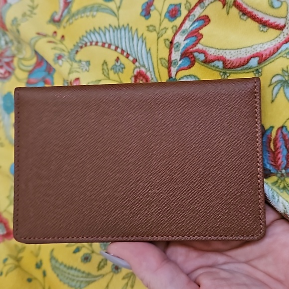 Louis Vuitton Brown Vintage Card Holder. - Picture 5 of 7
